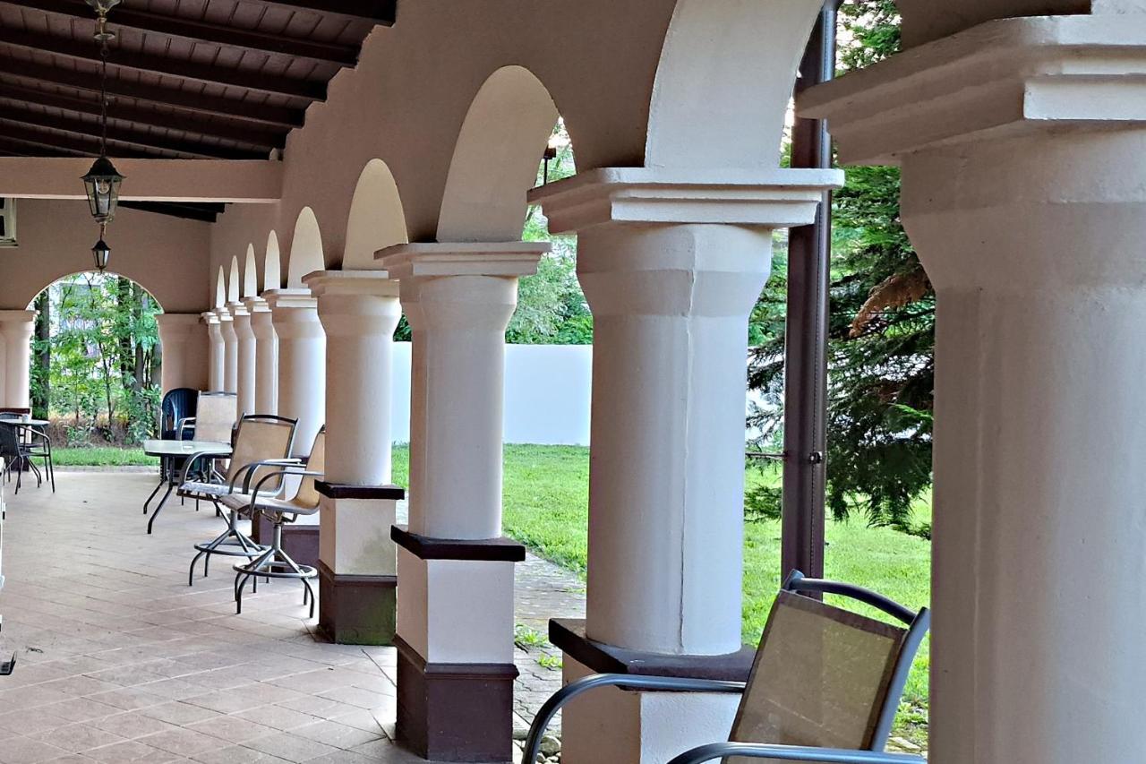 The Luxo Wine Museum Hotel カバ エクステリア 写真